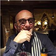 Pianoforte e teoria musicale senza limiti di età disponibile anche su piattaforma online oltre che in presenza